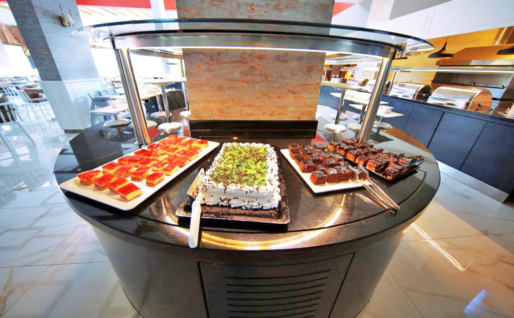 cheap resort hotels to Spend holiday with family