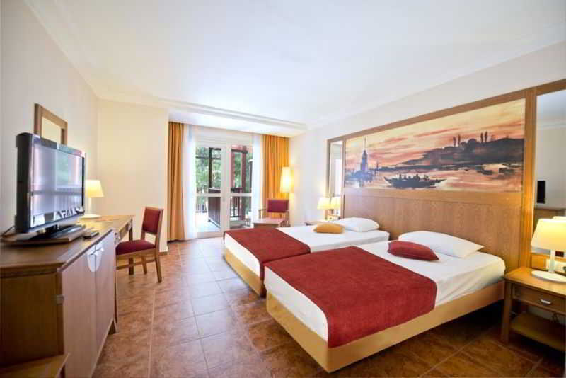 cheap resort hotels to Spend holiday with family