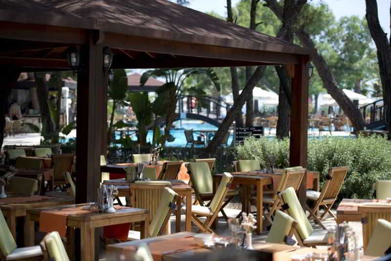 cheap resort hotels to Spend holiday with family