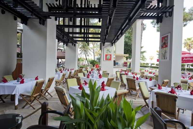 cheap resort hotels to Spend holiday with family