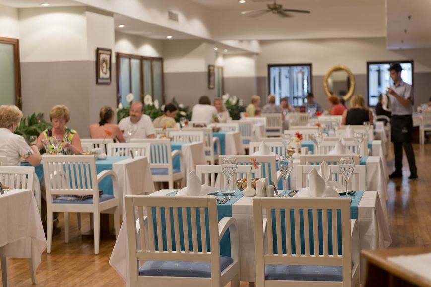 cheap resort hotels to Spend holiday with family