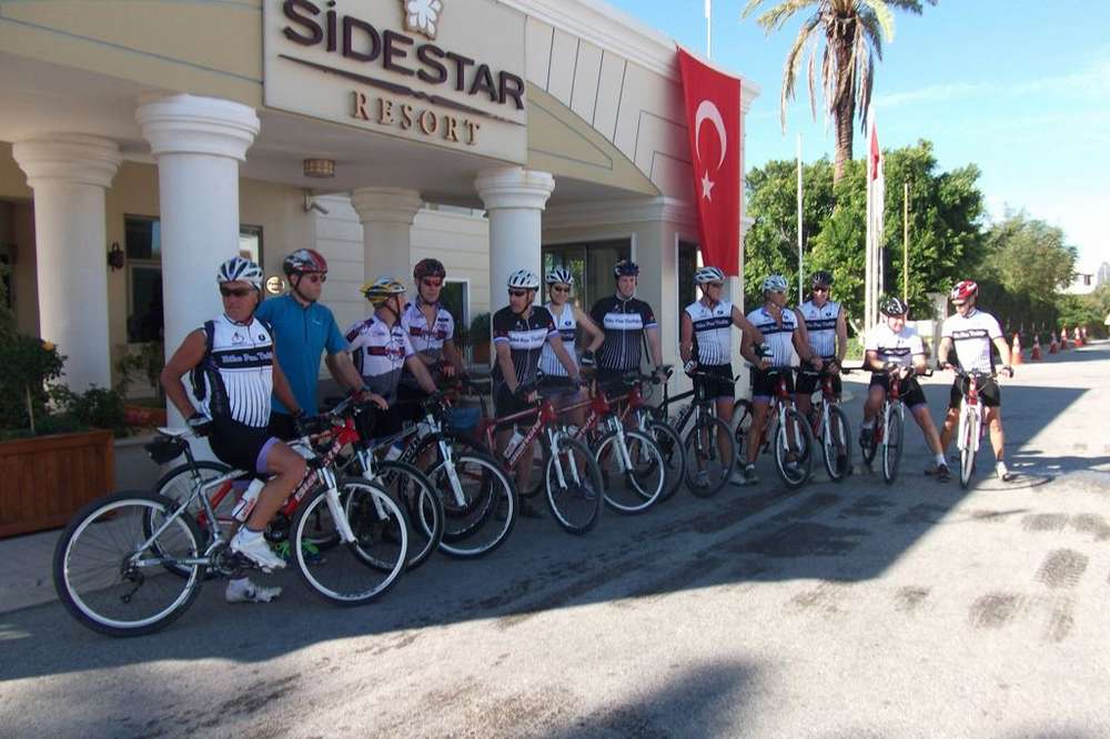 cheap resort hotels to Spend holiday with family