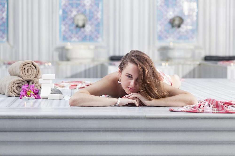 cheap resort hotels to Spend holiday with family