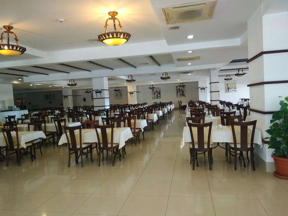 cheap resort hotels to Spend holiday with family