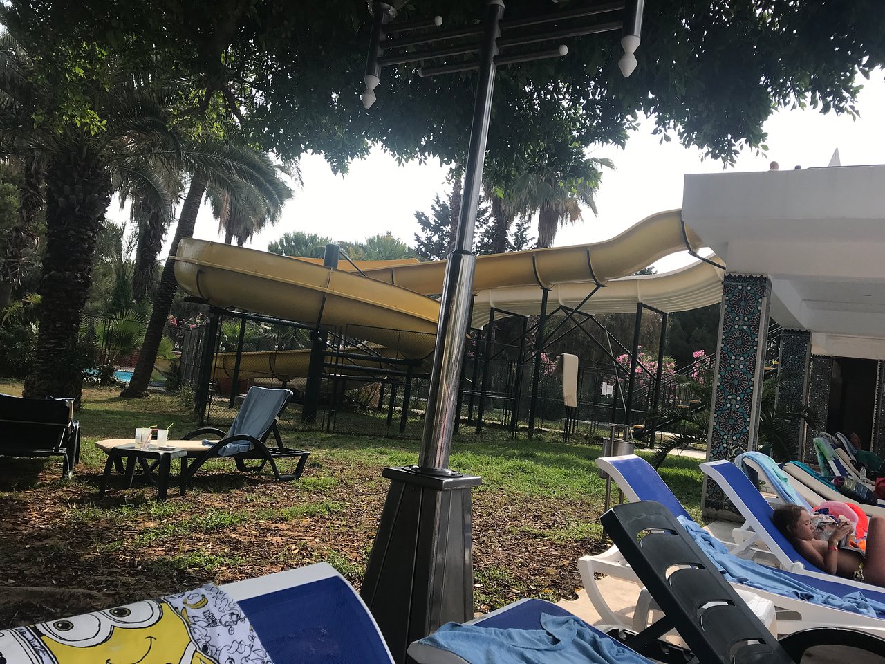 cheap resort hotels to Spend holiday with family