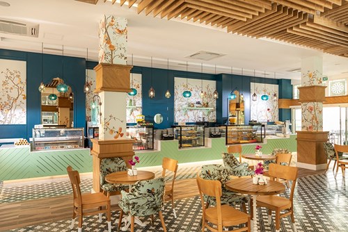 cheap resort hotels to Spend holiday with family