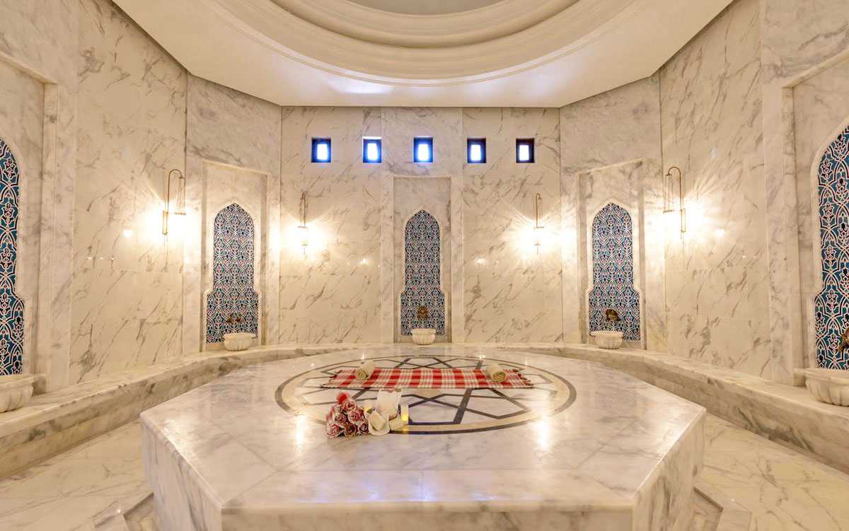 cheap resort hotels to Spend holiday with family