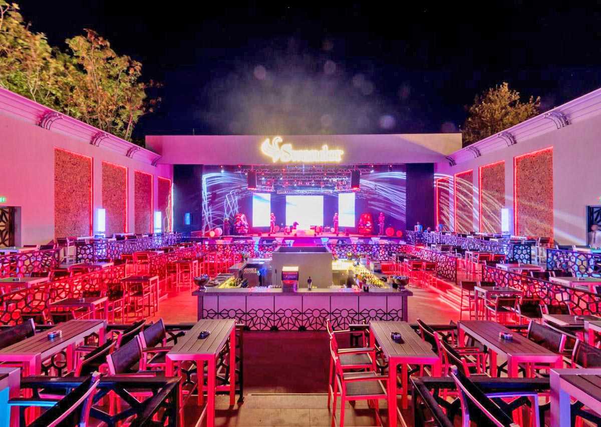 cheap resort hotels to Spend holiday with family