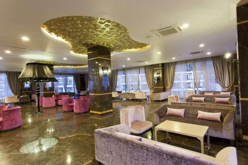 cheap resort hotels to Spend holiday with family