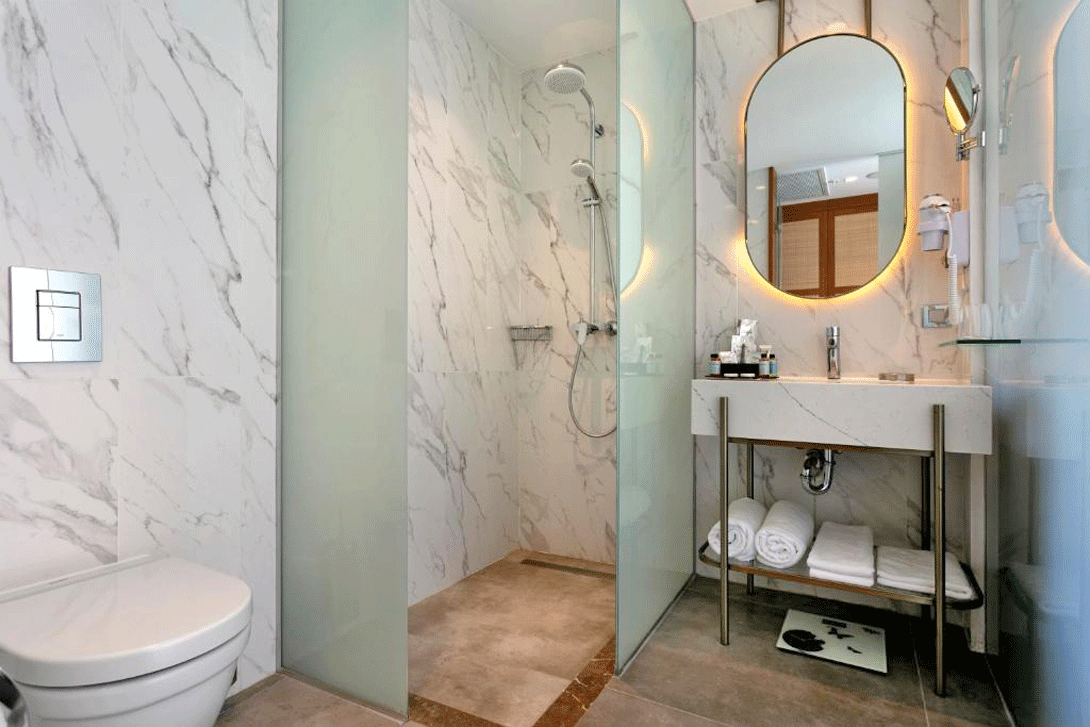 cheap resort hotels to Spend holiday with family