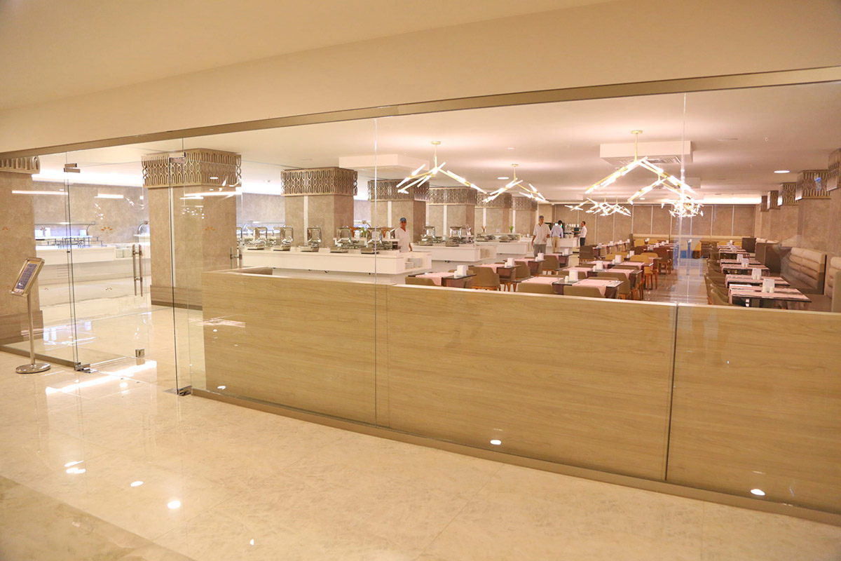 cheap resort hotels to Spend holiday with family