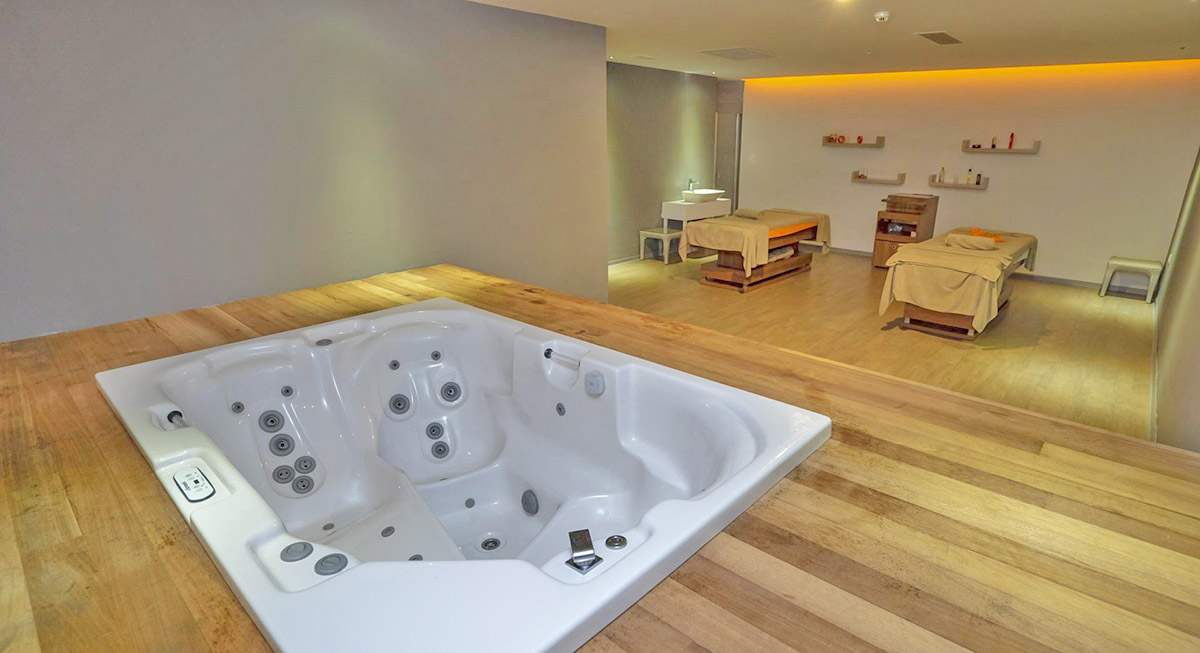 cheap resort hotels to Spend holiday with family