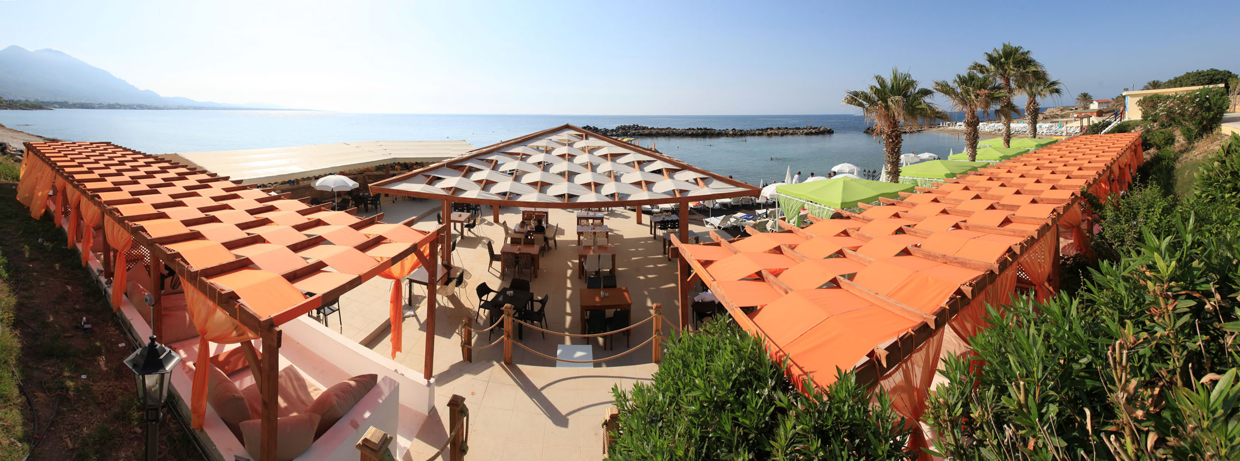 cheap resort hotels to Spend holiday with family