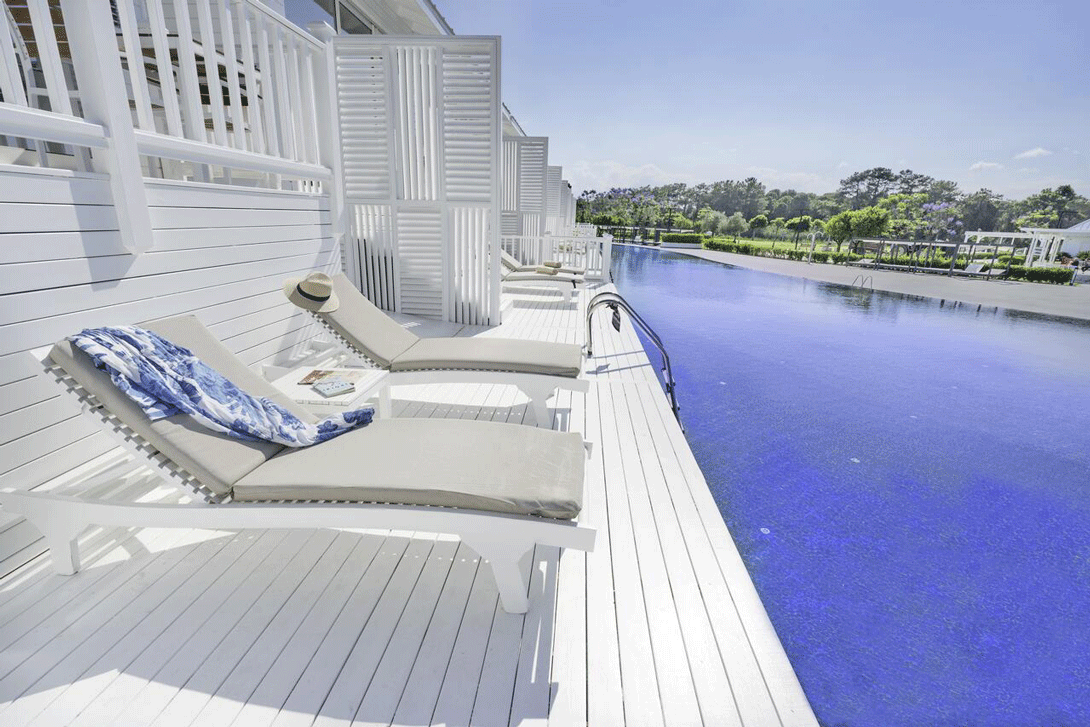 cheap resort hotels to Spend holiday with family