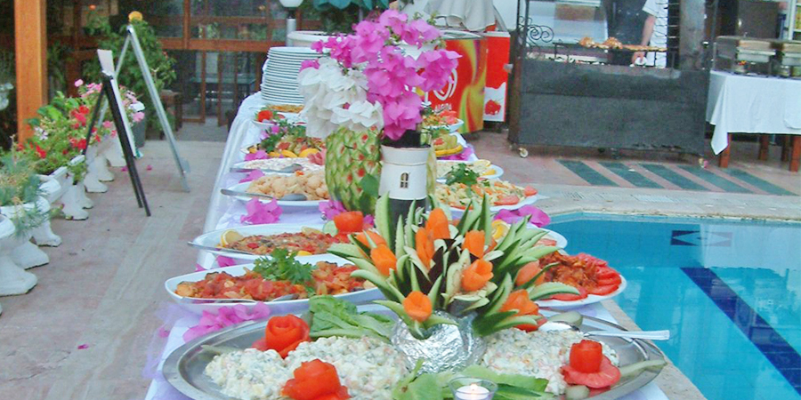 cheap resort hotels to Spend holiday with family