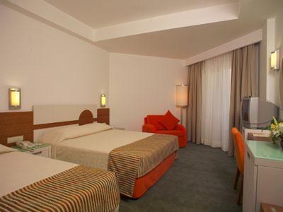 cheap resort hotels to Spend holiday with family