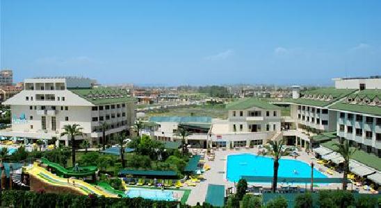 cheap resort hotels to Spend holiday with family