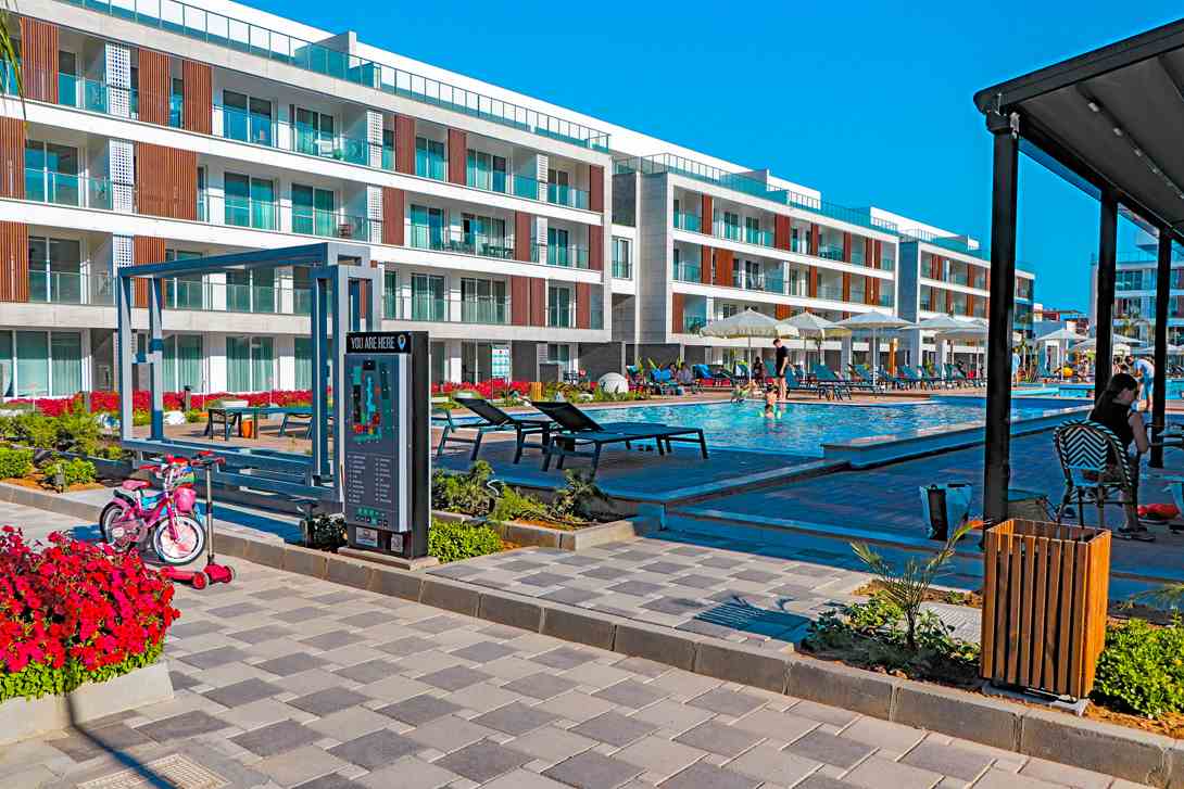 cheap resort hotels to Spend holiday with family