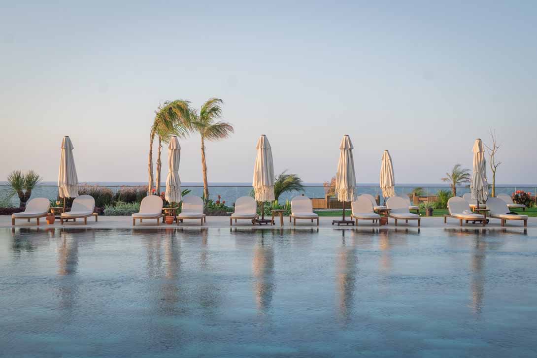 cheap resort hotels to Spend holiday with family