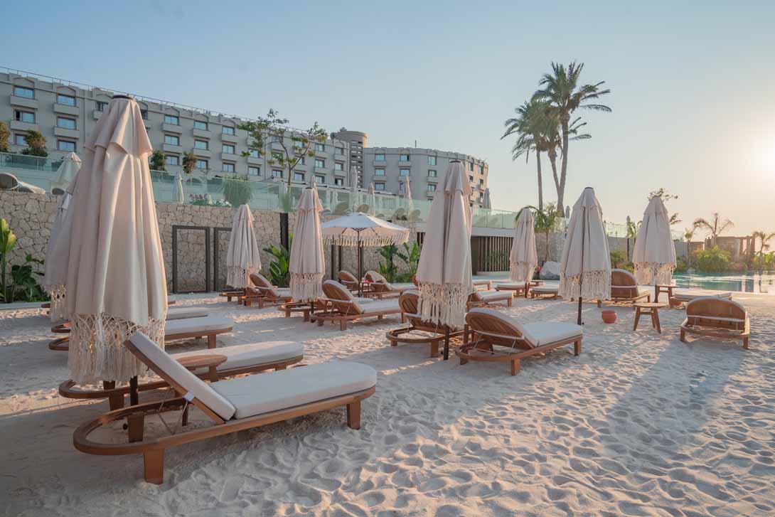 cheap resort hotels to Spend holiday with family