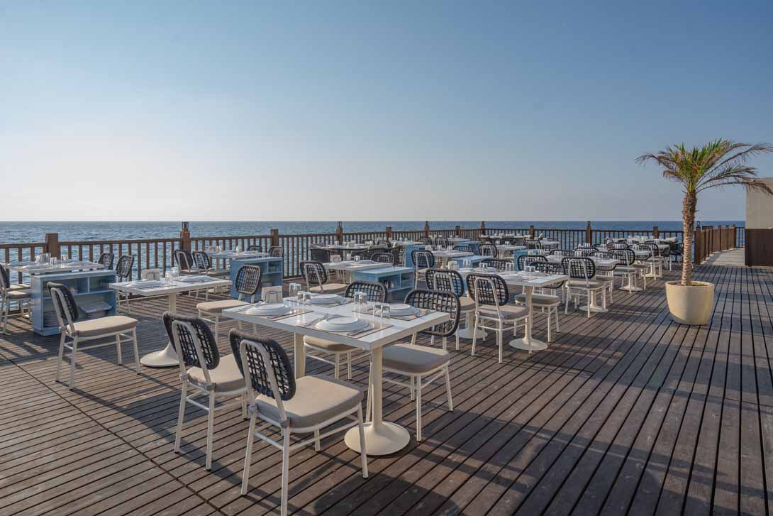 cheap resort hotels to Spend holiday with family