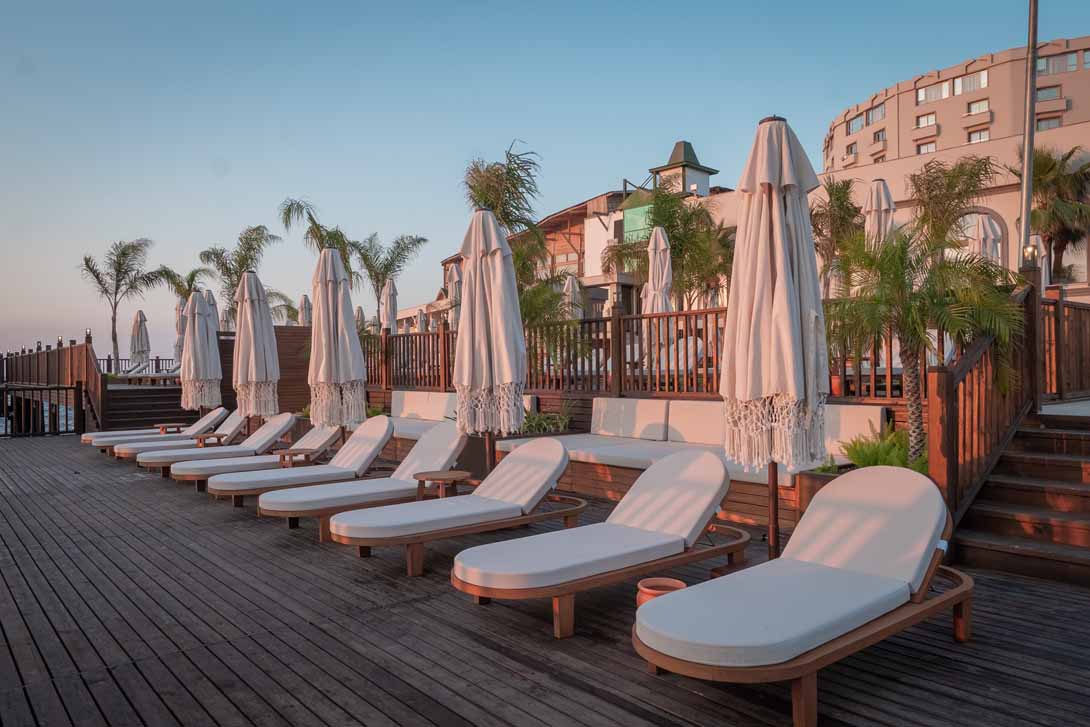 cheap resort hotels to Spend holiday with family