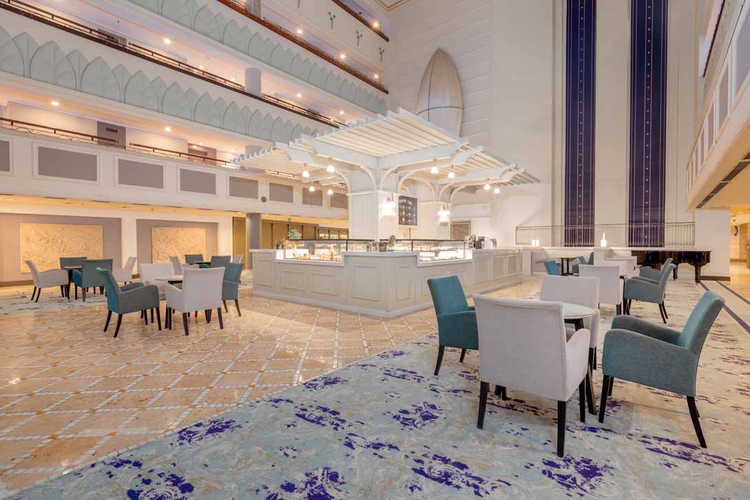 cheap resort hotels to Spend holiday with family