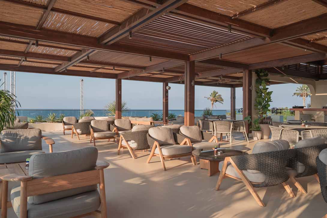 cheap resort hotels to Spend holiday with family