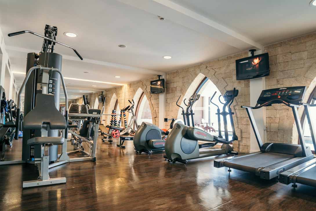 cheap resort hotels to Spend holiday with family