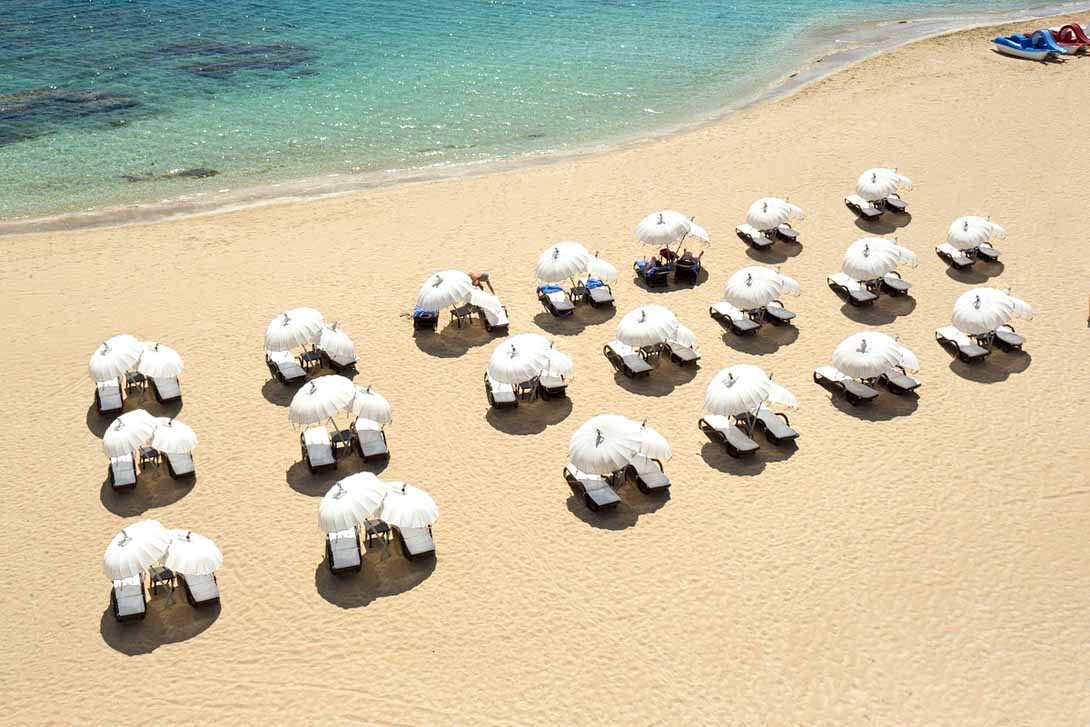 cheap resort hotels to Spend holiday with family