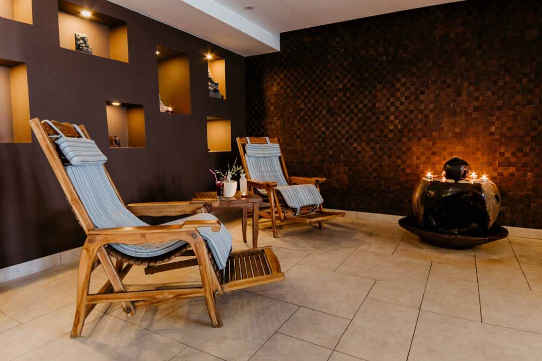 cheap resort hotels to Spend holiday with family