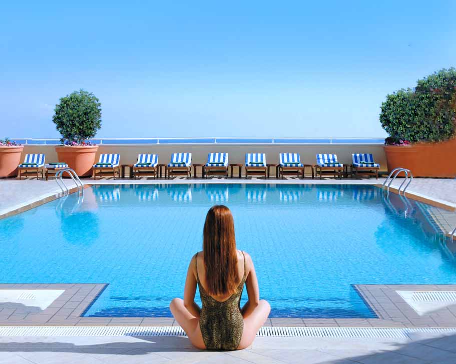 cheap resort hotels to Spend holiday with family