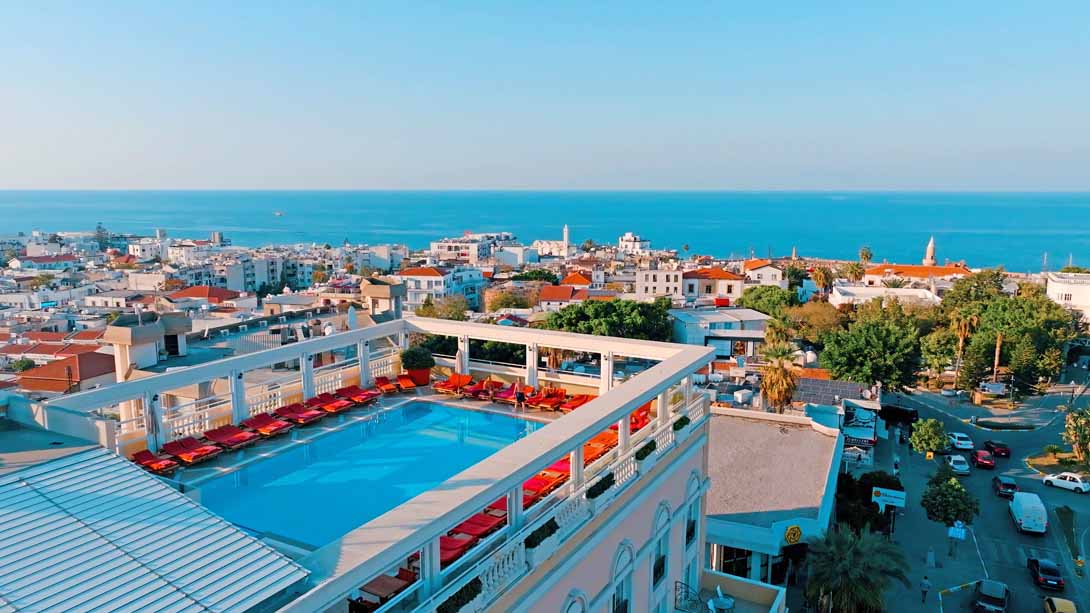 cheap resort hotels to Spend holiday with family