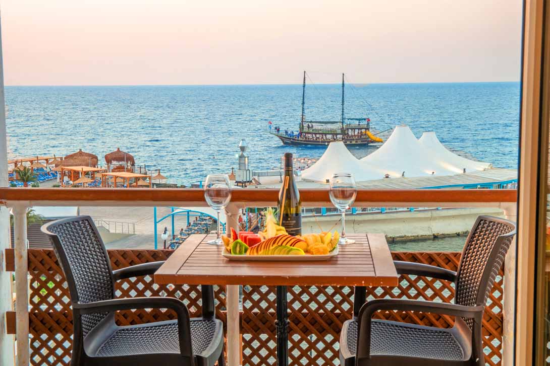 cheap resort hotels to Spend holiday with family