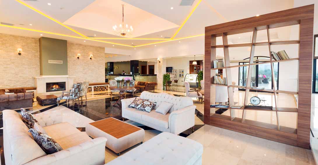 cheap resort hotels to Spend holiday with family