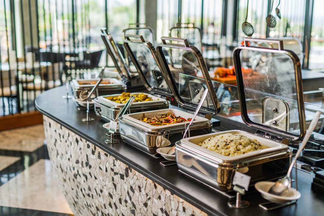 cheap resort hotels to Spend holiday with family