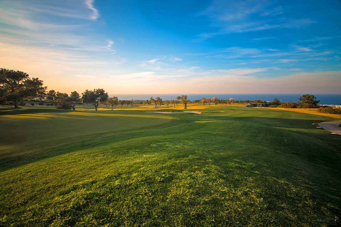 cheap resort hotels to Spend holiday with family