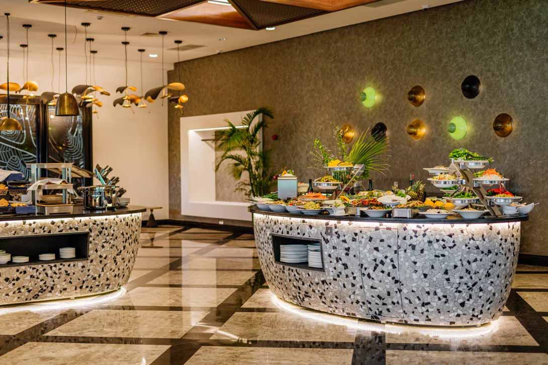 cheap resort hotels to Spend holiday with family