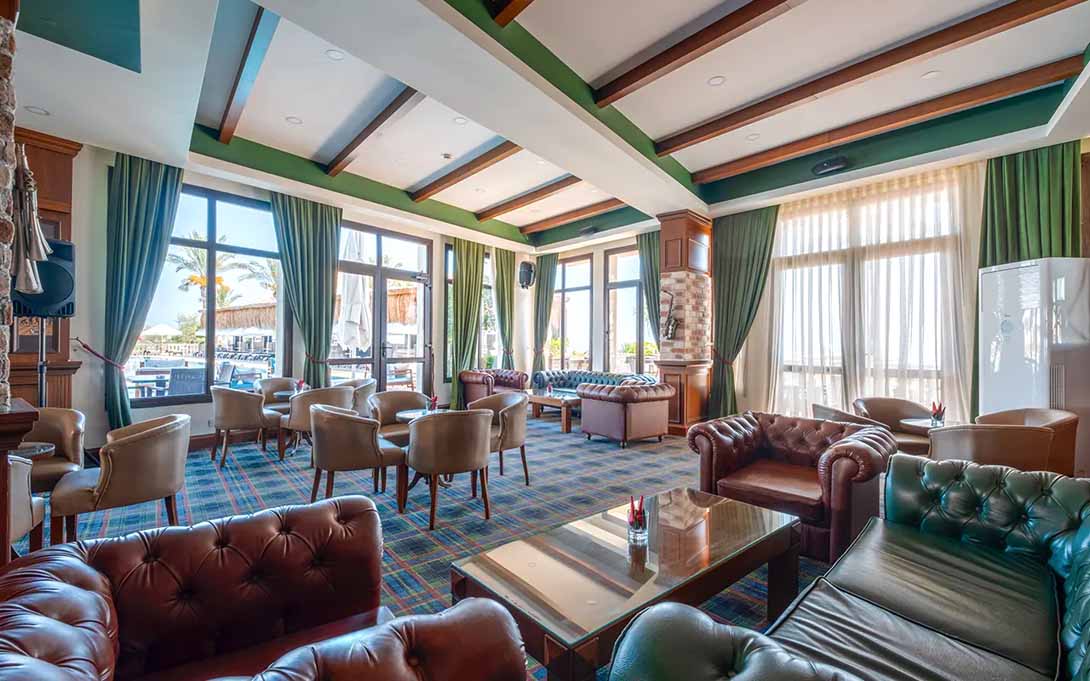 cheap resort hotels to Spend holiday with family