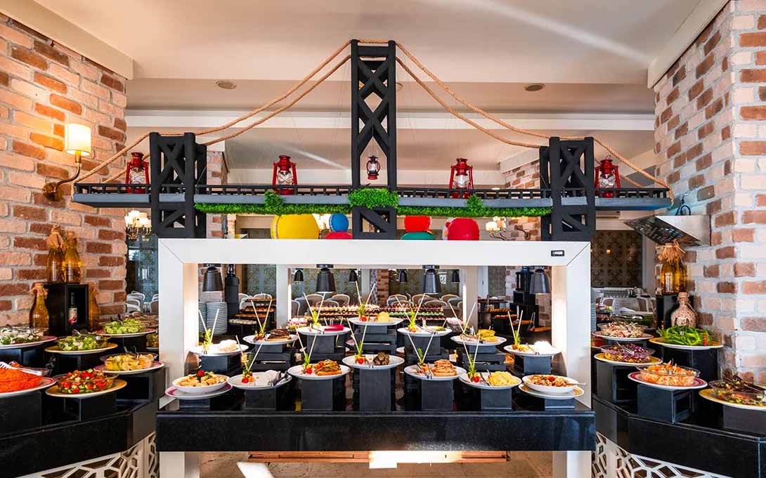 cheap resort hotels to Spend holiday with family