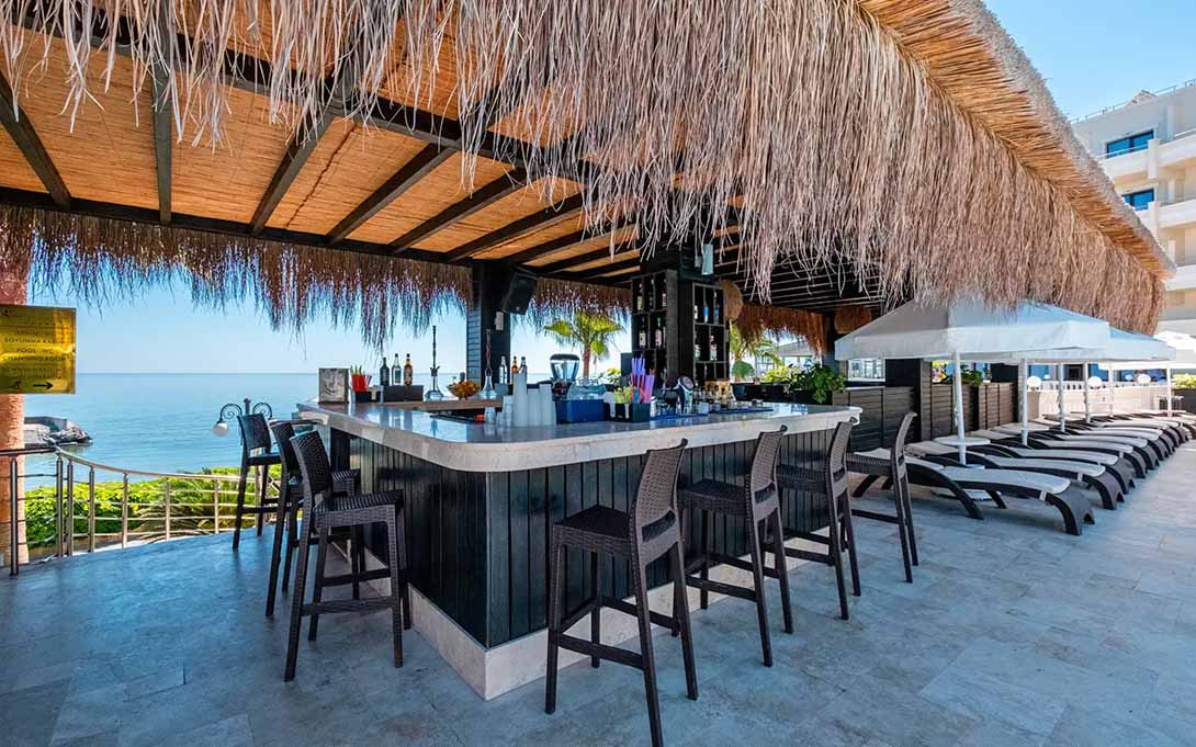 cheap resort hotels to Spend holiday with family