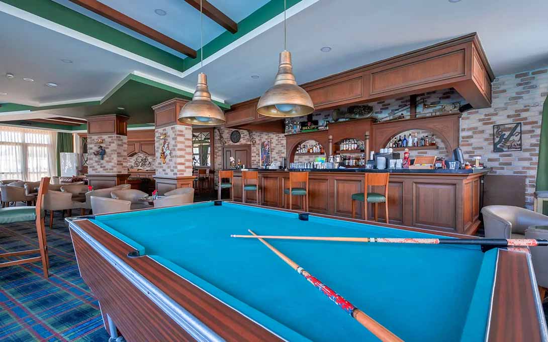 cheap resort hotels to Spend holiday with family