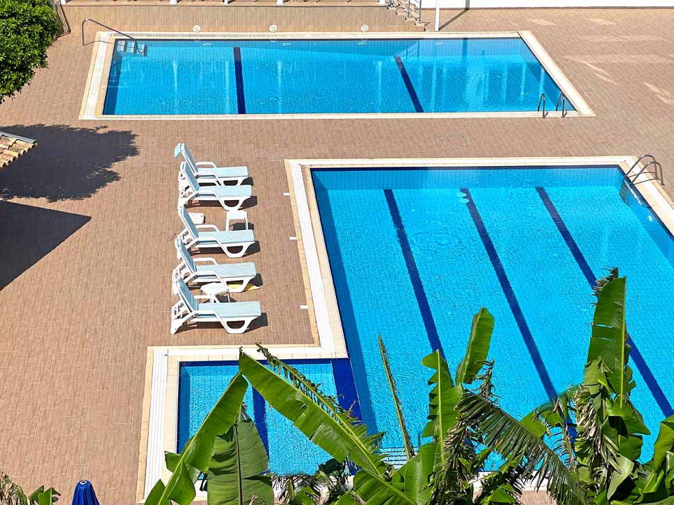 cheap resort hotels to Spend holiday with family