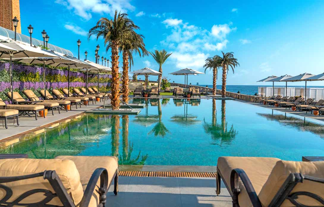 cheap resort hotels to Spend holiday with family