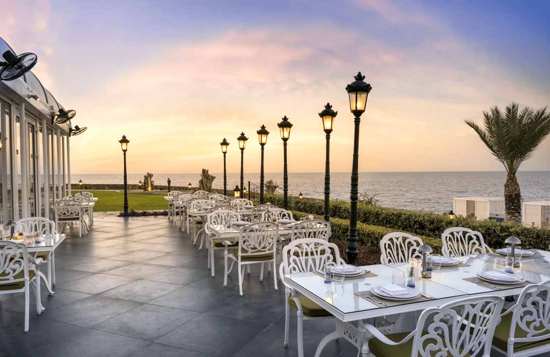 cheap resort hotels to Spend holiday with family