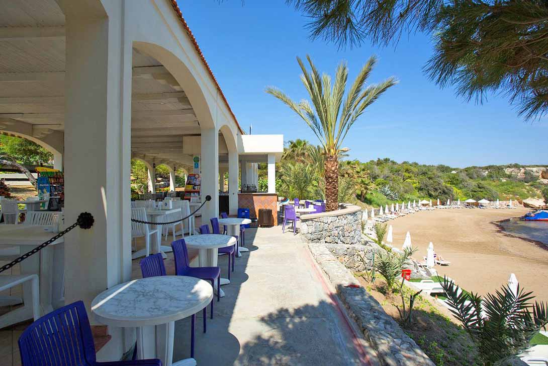 cheap resort hotels to Spend holiday with family