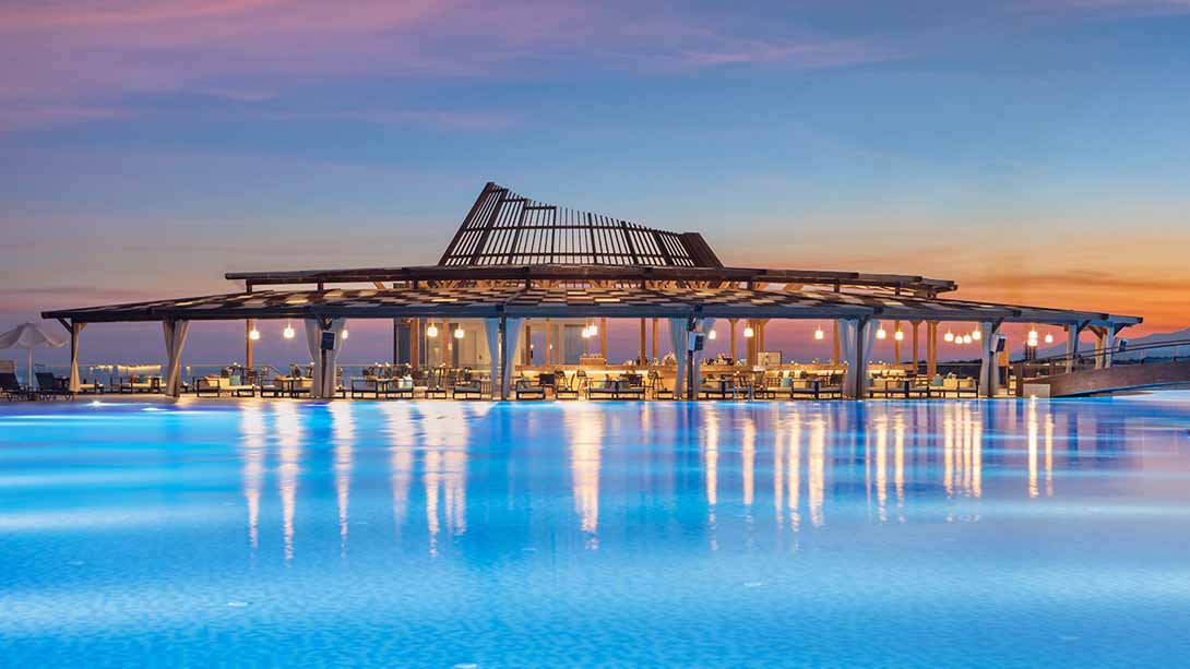 cheap resort hotels to Spend holiday with family