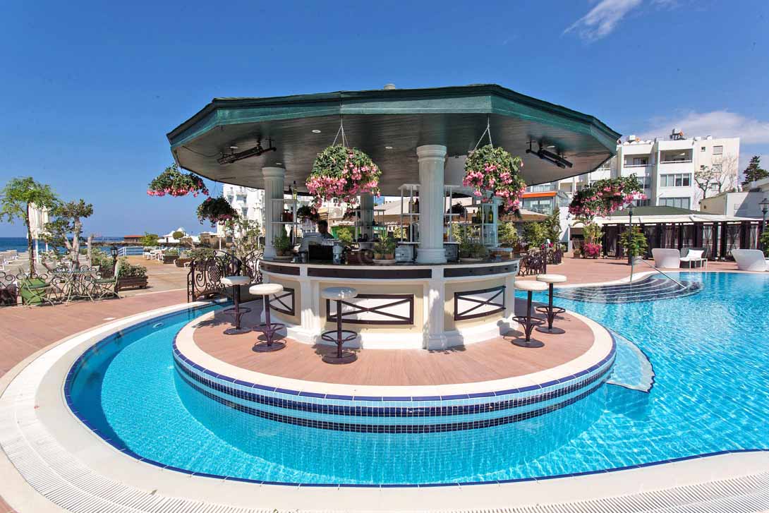 cheap resort hotels to Spend holiday with family