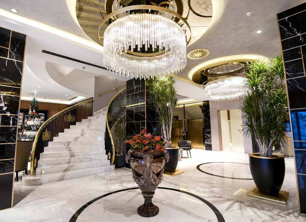 cheap resort hotels to Spend holiday with family