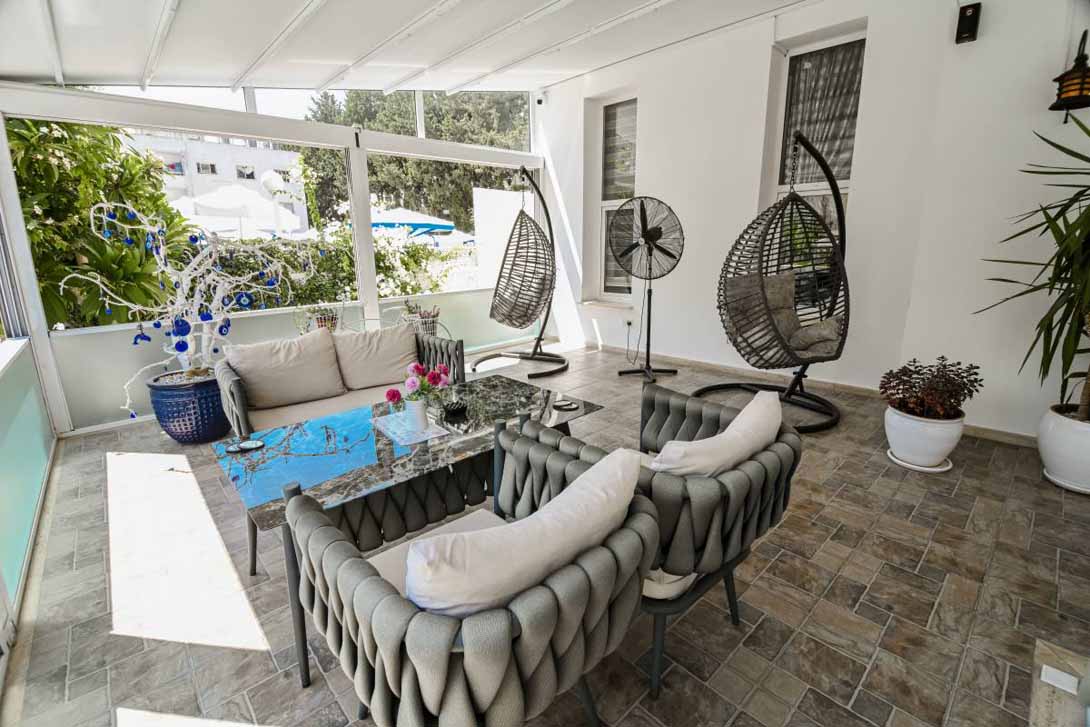 cheap resort hotels to Spend holiday with family